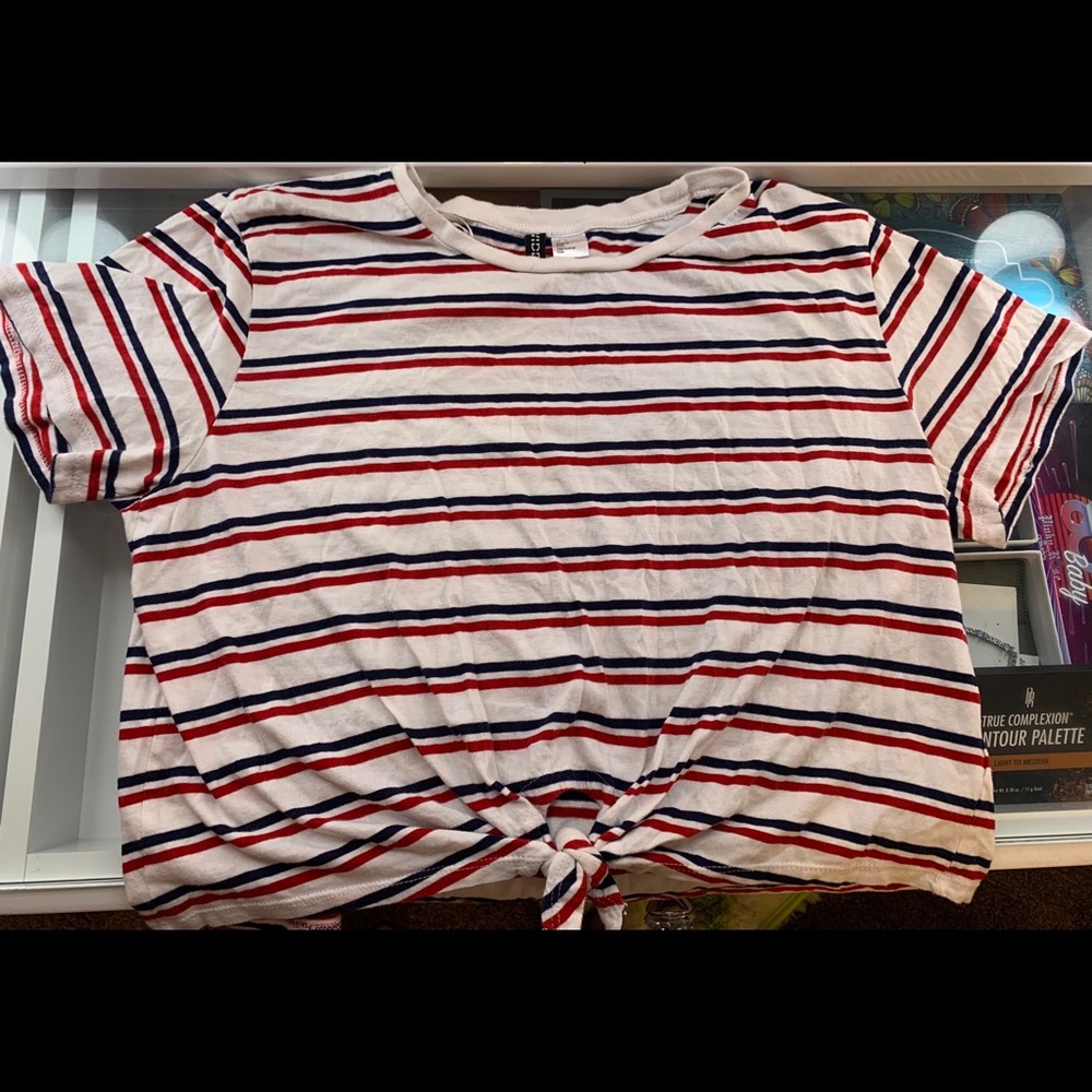 Knotted crop top